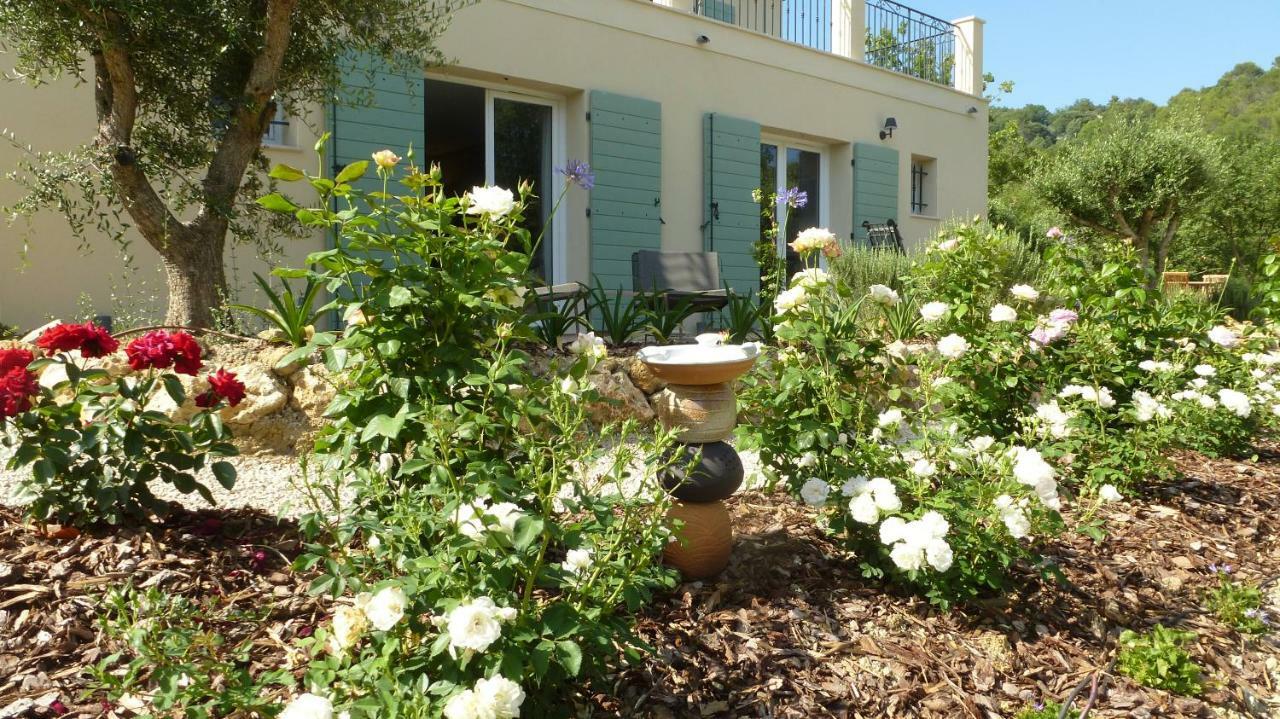 Le Vallon Des Oliviers Montauroux Exterior photo
